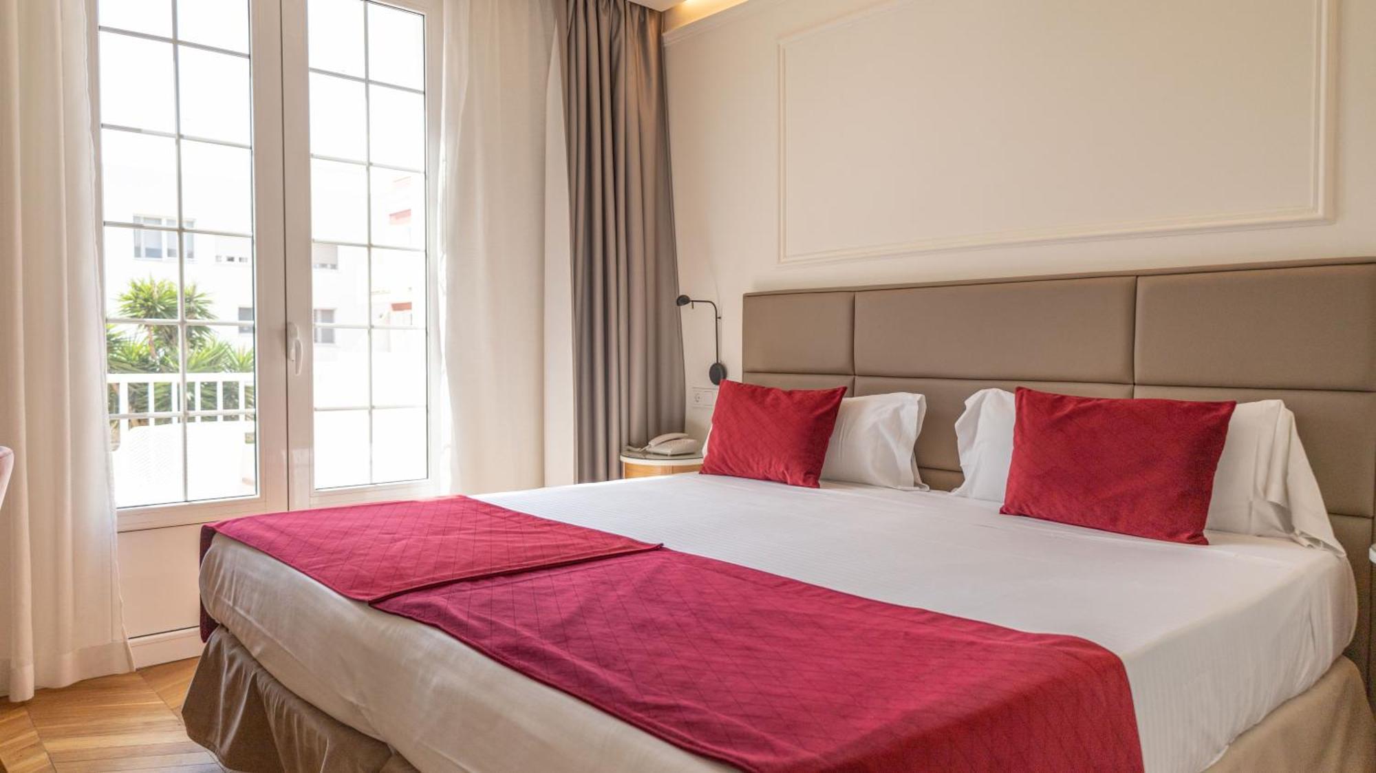 Hotel Seth Port Mahon Zewnętrze zdjęcie